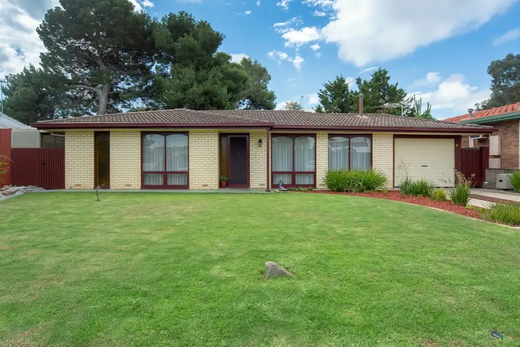 Main view of Homely house listing, 11 Flinders Crescent, Hackham SA 5163