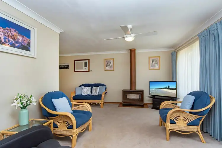Second view of Homely house listing, 11 Flinders Crescent, Hackham SA 5163