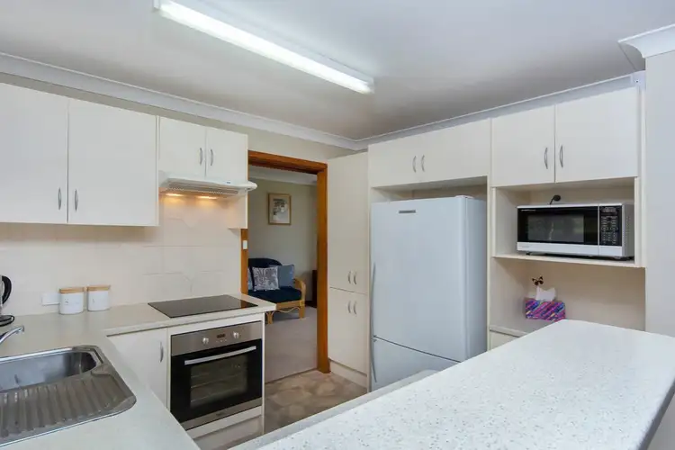 Fifth view of Homely house listing, 11 Flinders Crescent, Hackham SA 5163