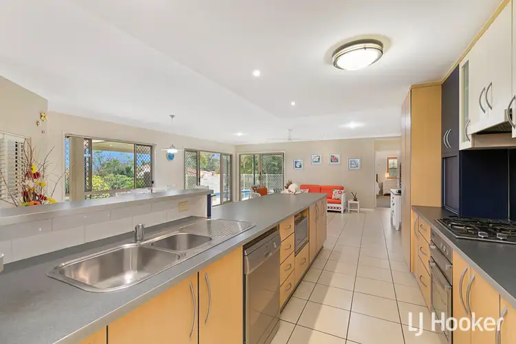 Sixth view of Homely house listing, 5 Zeus Court, Cleveland QLD 4163