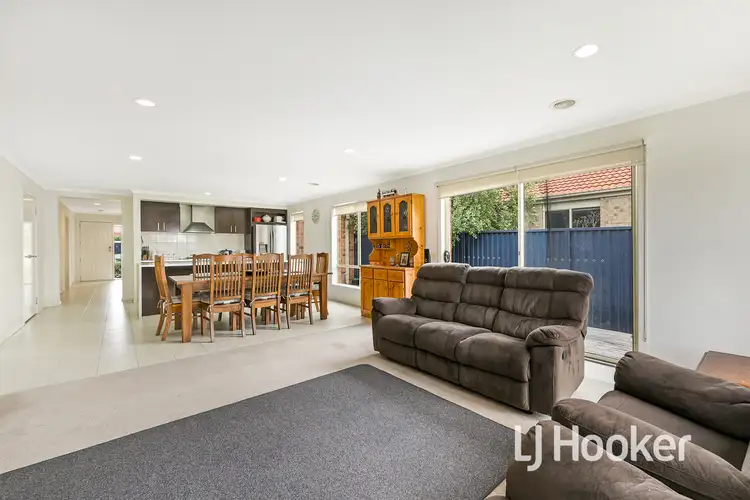 Fourth view of Homely house listing, 39 Scarlet Crescent, Pakenham VIC 3810
