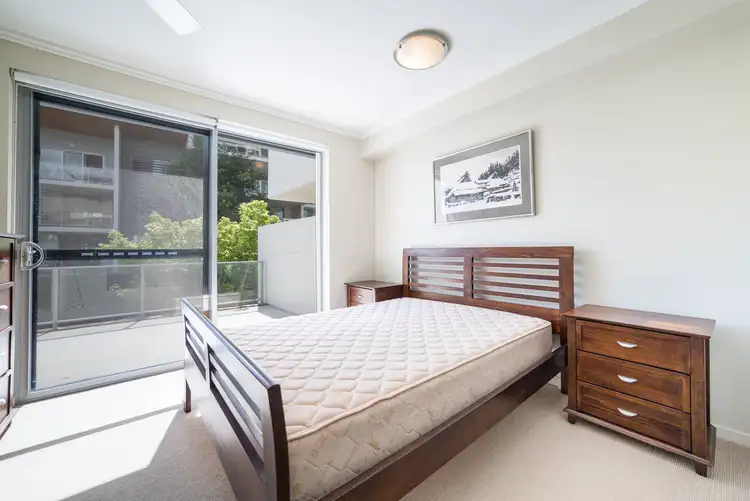 Sixth view of Homely unit listing, 8/154 Musgrave Avenue, Southport QLD 4215