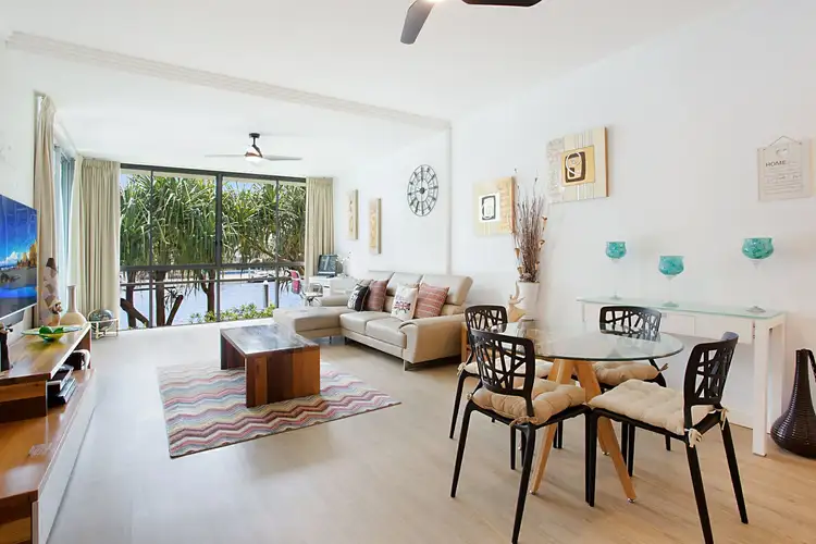 2005/33 T E Peters Drive, Broadbeach Waters QLD 4218