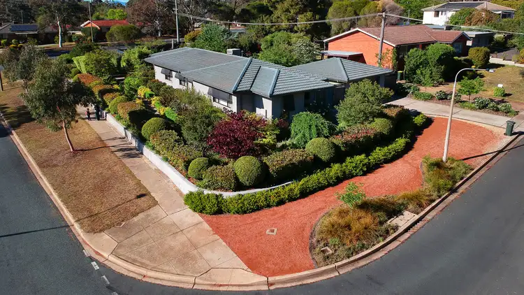 1 Castlereagh Crescent, Macquarie ACT 2614