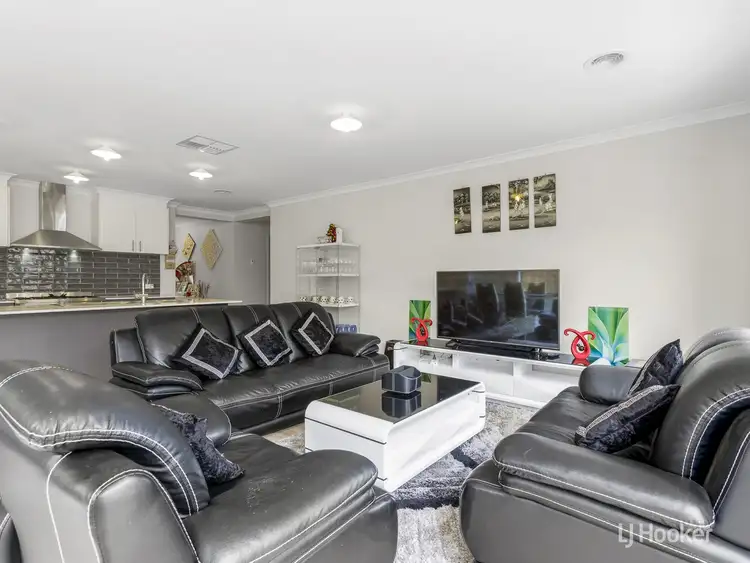 Fifth view of Homely house listing, 15 Wongabeena Grove, Werribee VIC 3030