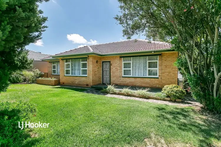 26 Bayvue Crescent, Ridgehaven SA 5097