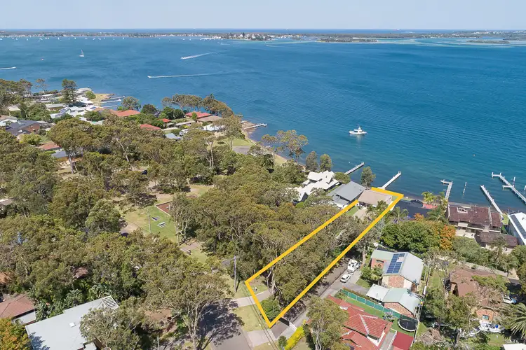 Second view of Homely house listing, 392 Skye Point Road, Coal Point NSW 2283