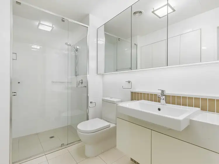 Sixth view of Homely unit listing, 11/15 Barramul Street, Bulimba QLD 4171