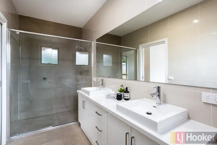 Sixth view of Homely house listing, 2/40 Paton Crescent, Boronia VIC 3155