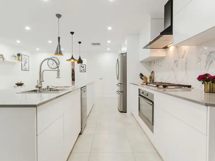 Sixth view of Homely house listing, 19 Lincoln Mews, Orelia WA 6167