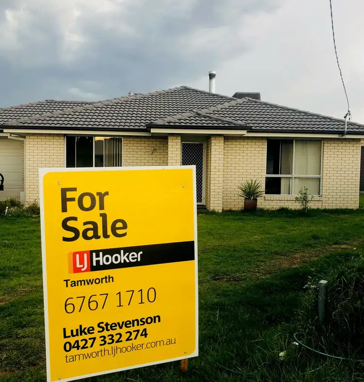 Main view of Homely house listing, 4 Iris Close, Kootingal NSW 2352