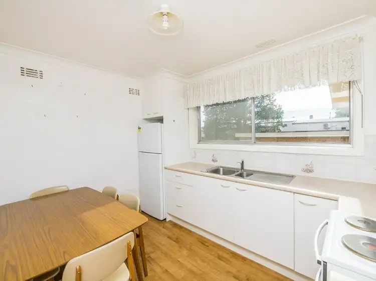 Fifth view of Homely house listing, 37 Christopher Crescent, Queanbeyan NSW 2620