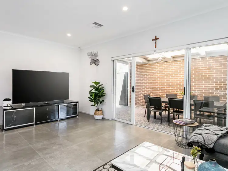 Fifth view of Homely house listing, 2 South Parade, Seaton SA 5023