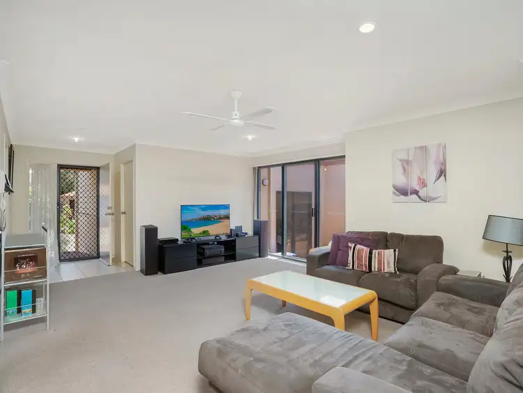 60/24 Amsonia Court, Arundel QLD 4214