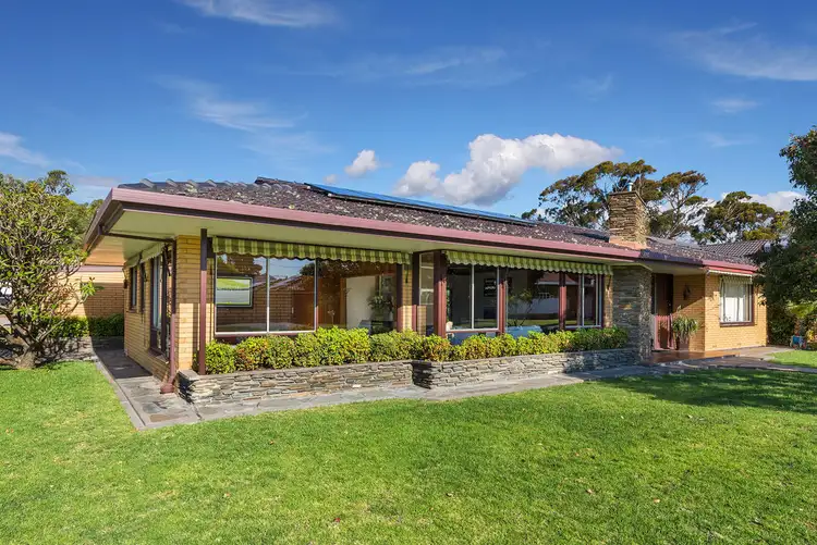 18 Old Drive, Novar Gardens SA 5040