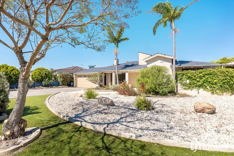 16 Calley Drive, Leeming WA 6149