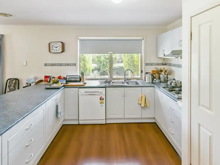 Sixth view of Homely house listing, 28 Noarana Drive, Benalla VIC 3672