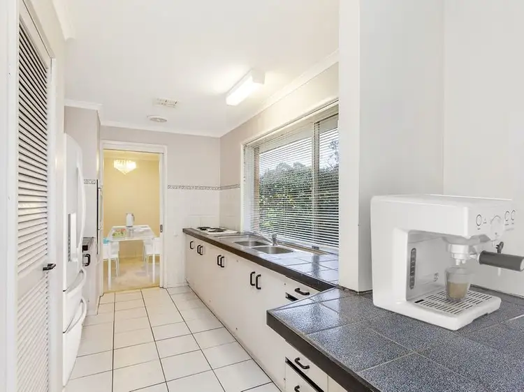 Sixth view of Homely house listing, 2 Berne Place, Macgregor ACT 2615