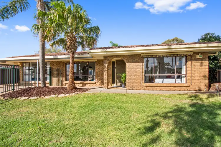 18 Pinda Court, Craigmore SA 5114