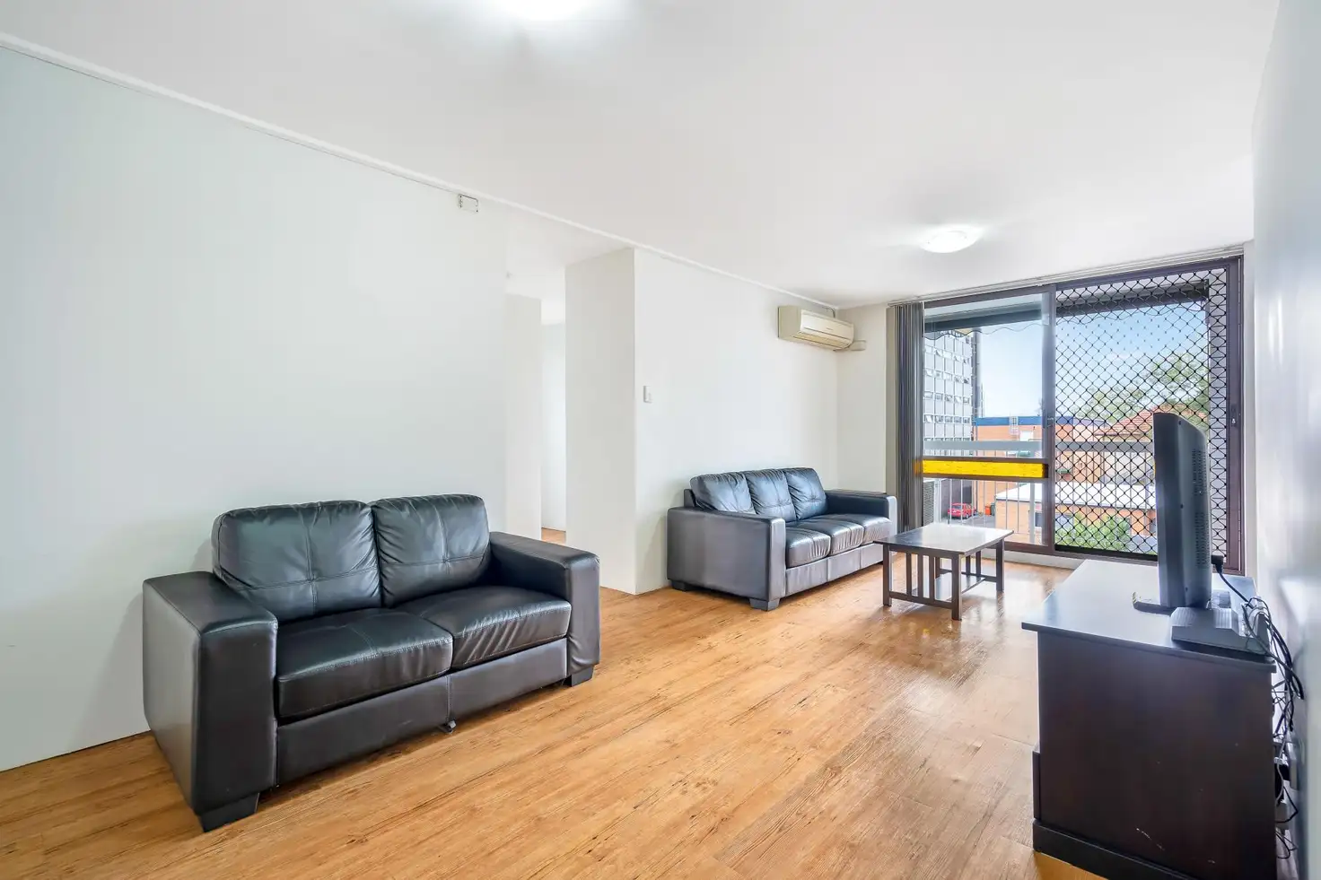 Main view of Homely unit listing, 17/574 Boundary Street, Spring Hill QLD 4000