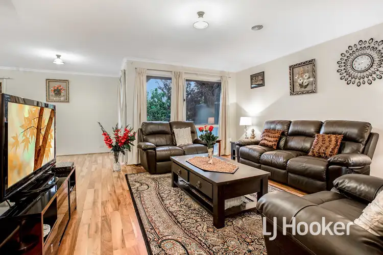 Second view of Homely house listing, 4 Cypress Close, Hampton Park VIC 3976