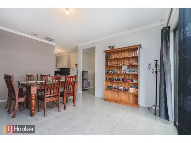 Sixth view of Homely house listing, 23 Gainsborough Drive, Craigieburn VIC 3064