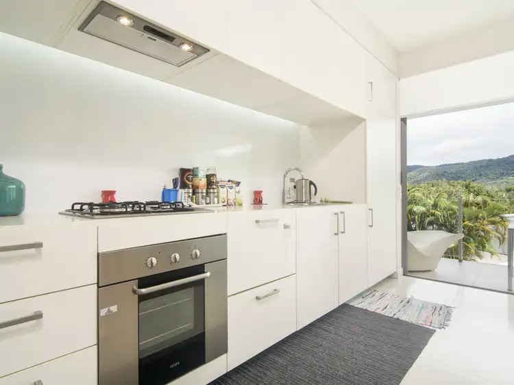 32 Pool/19-37 St Crispins Avenue, Port Douglas QLD 4877
