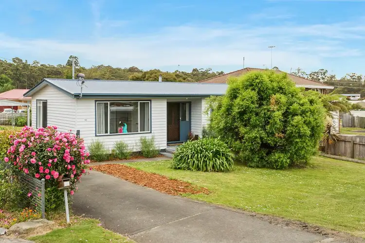 48 Beach Road, Snug TAS 7054