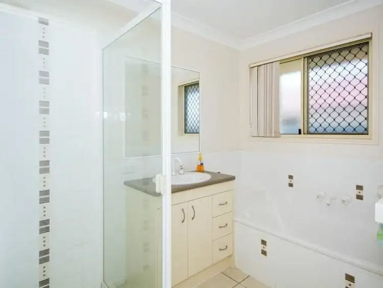 Seventh view of Homely house listing, 10 Evert Court, Morayfield QLD 4506