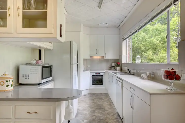 Sixth view of Homely house listing, 2 Sheoak Road, Crafers West SA 5152