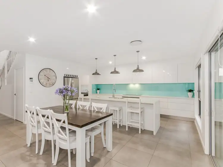 Second view of Homely house listing, 32 Kingcrest Drive, Reedy Creek QLD 4227