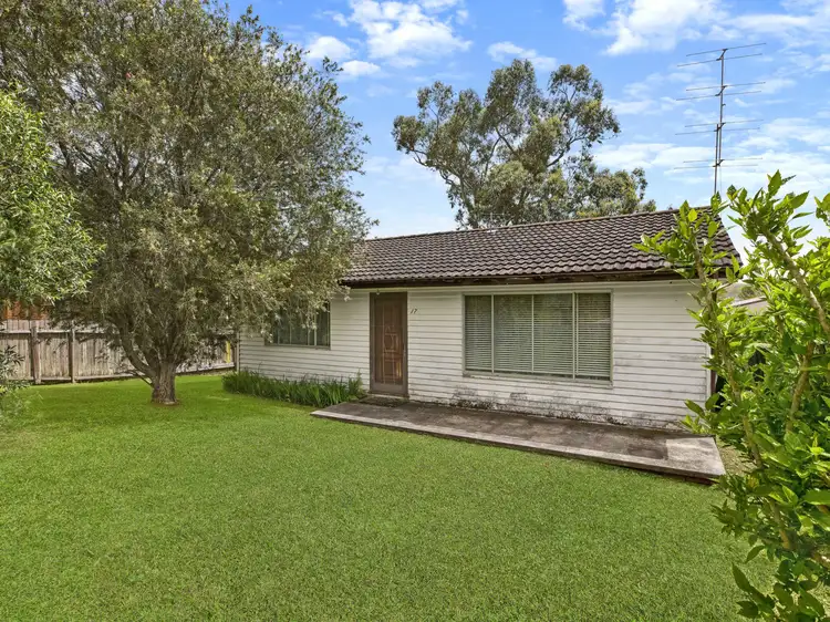 Main view of Homely house listing, 17 Gladys Ave, Berkeley Vale NSW 2261