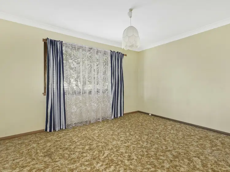 Fifth view of Homely house listing, 17 Gladys Ave, Berkeley Vale NSW 2261