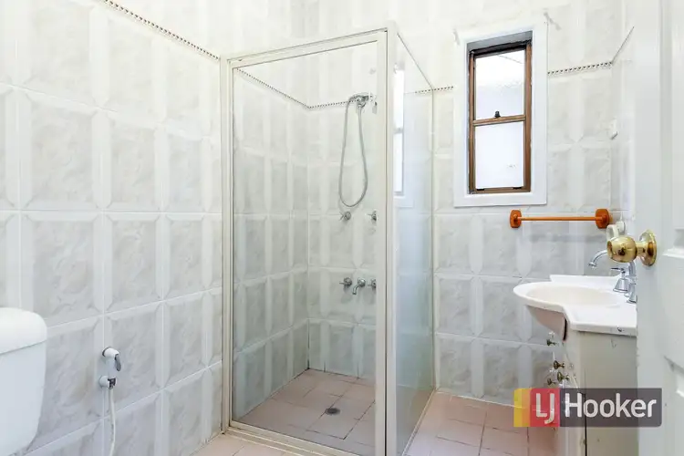 Sixth view of Homely house listing, 1/52 Beaumont St, Auburn NSW 2144