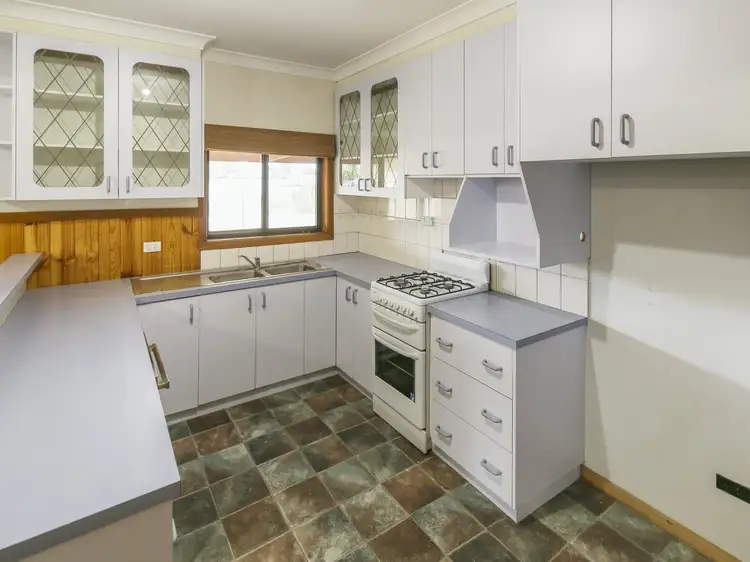 Second view of Homely house listing, 5 Short Street, Benalla VIC 3672