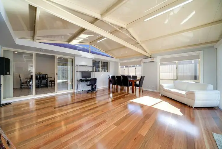 Sixth view of Homely house listing, 25 SNOWGUM COURT, Keysborough VIC 3173