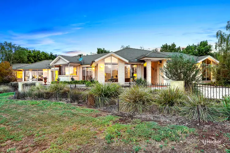 4 The Point, Sanctuary Lakes VIC 3030