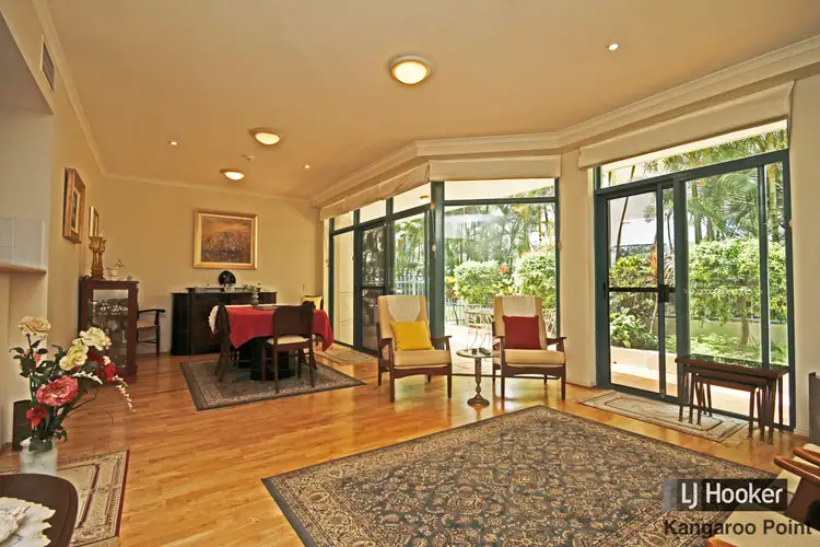 Sixth view of Homely unit listing, 8/10 Goodwin Street, Kangaroo Point QLD 4169