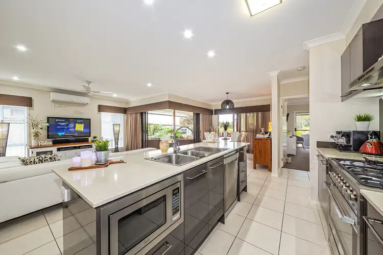 Seventh view of Homely house listing, No. 6 Foxtail Crescent, Banksia Beach QLD 4507