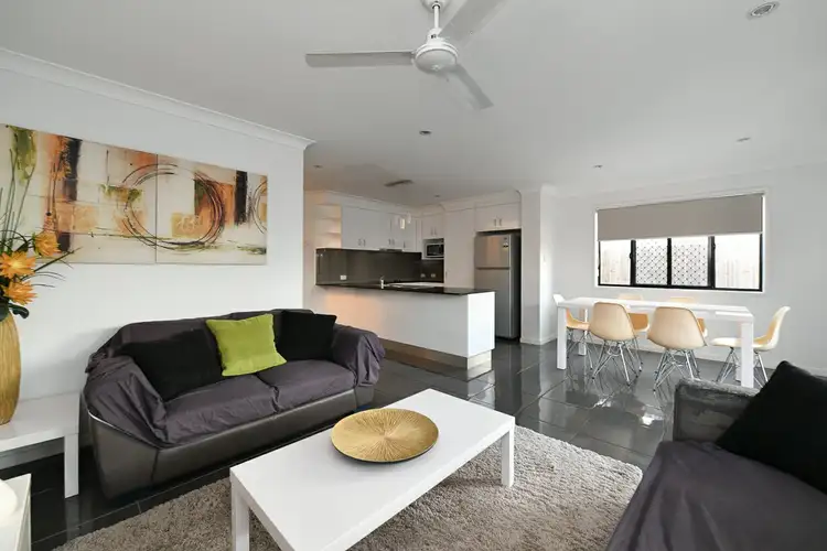 Unit 1/1 Agnes Street, South Gladstone QLD 4680