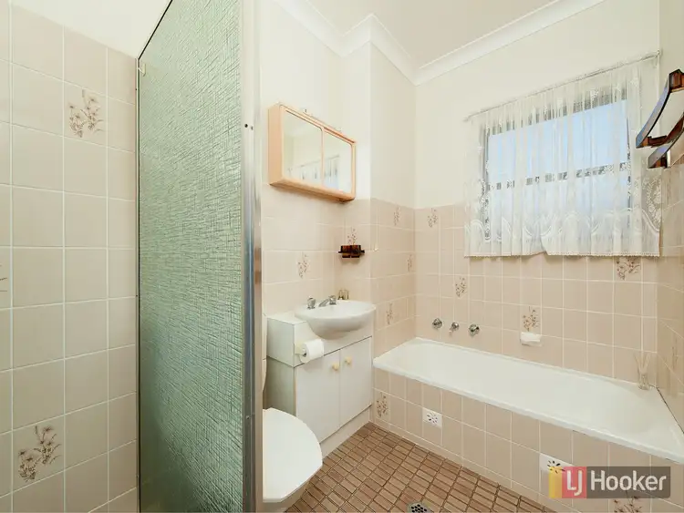 Fifth view of Homely unit listing, 4/15 Weatherly Close, Nelson Bay NSW 2315