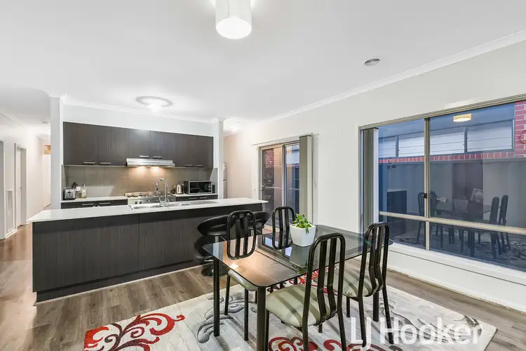 Fifth view of Homely house listing, 7 Celtic Drive, Cranbourne East VIC 3977