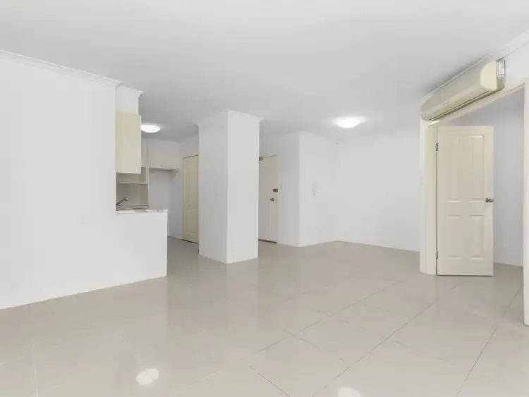 Second view of Homely unit listing, 31/3 Ramu Close, Sylvania Waters NSW 2224