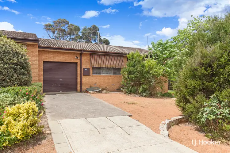 16 Paterick Place, Holt ACT 2615