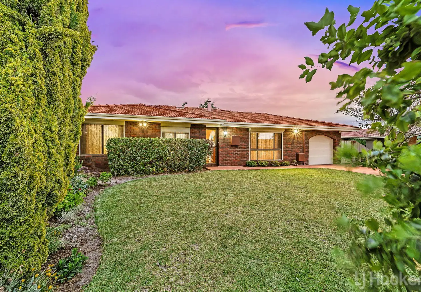 Main view of Homely house listing, 5 Hargrave Drive, Thornlie WA 6108