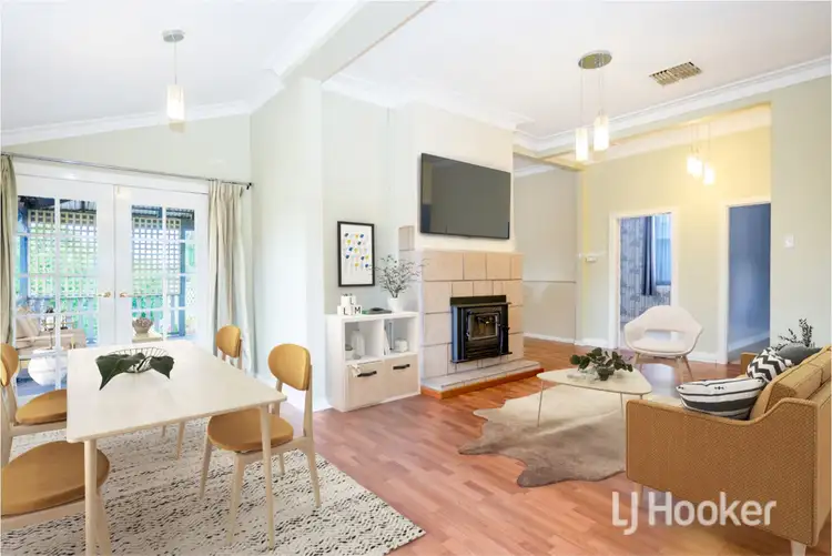 6 Moore Street, Collie WA 6225