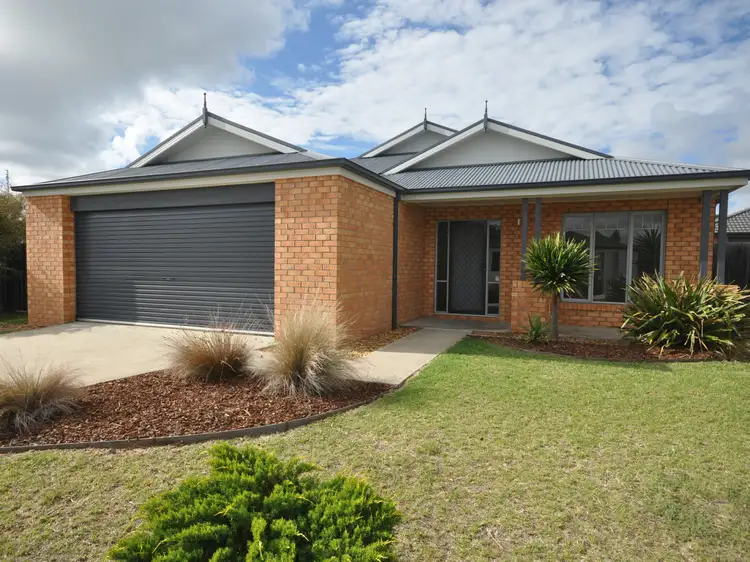 34 Deakin Avenue, Eastwood VIC 3875