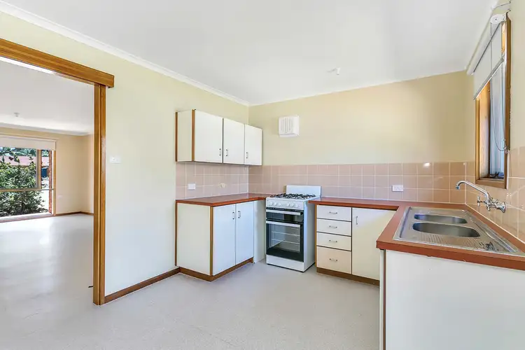 Fifth view of Homely house listing, 8 Ralph Court, Parafield Gardens SA 5107