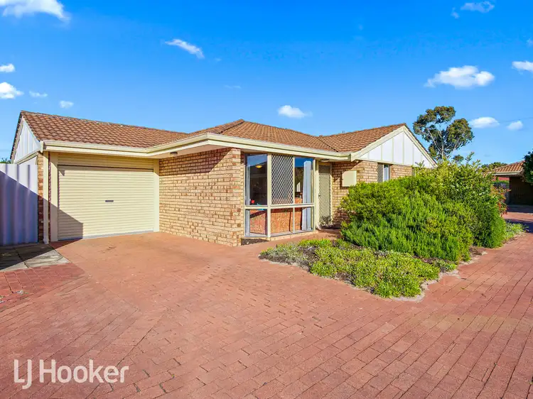 3/6 Farnaby Lane, Beckenham WA 6107