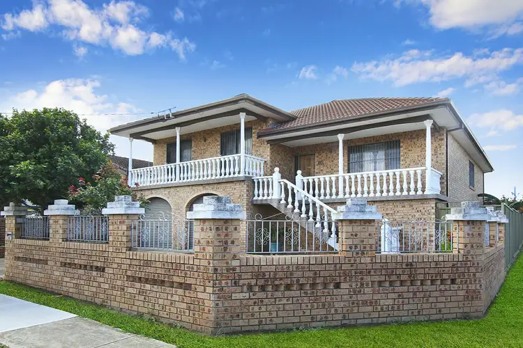 89 Torrens Street, Canley Heights NSW 2166